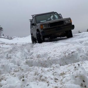 Meet your Posher, Dillberto